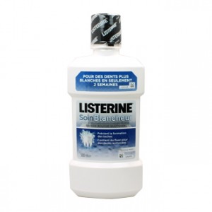 Listerine Bain de Bouche Quotidien 500 ml Soin Blancheur Prévient la formation des taches Contient du fluor pour des dents renforcées