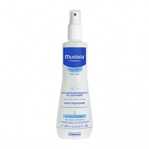 Mustela Eau Rafraîchissante et Coiffante - 200 ml Peau normale Bébé et enfant Corps et cheveux Dès la naissance Hypoallergénique Sans paraben