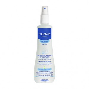 Mustela Eau Rafraîchissante et Coiffante - 200 ml Peau normale Bébé et enfant Corps et cheveux Dès la naissance Hypoallergénique Sans paraben