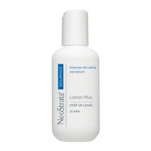 Neostrata Lotion Plus 15 AHA 200 ml Visage et corps Pour peaux sèches, peaux rugueuses Favorise la diminution des rides et ridules